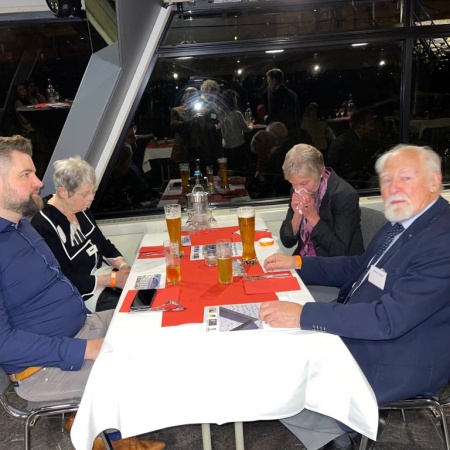 Größeres Bild ansehen