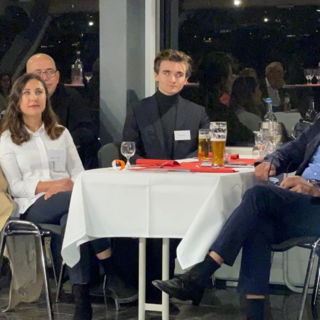 Größeres Bild ansehen